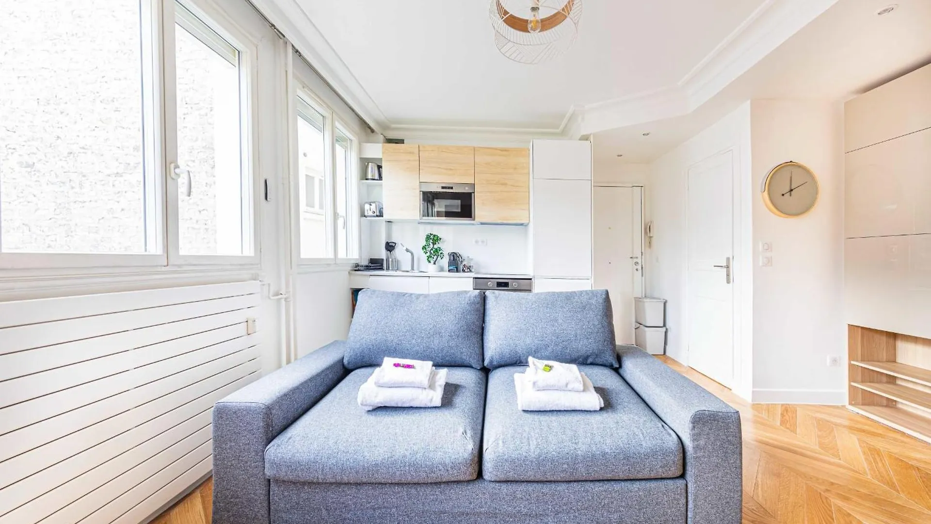 Superb Trocadero Eiffel Tower Apartment 巴黎