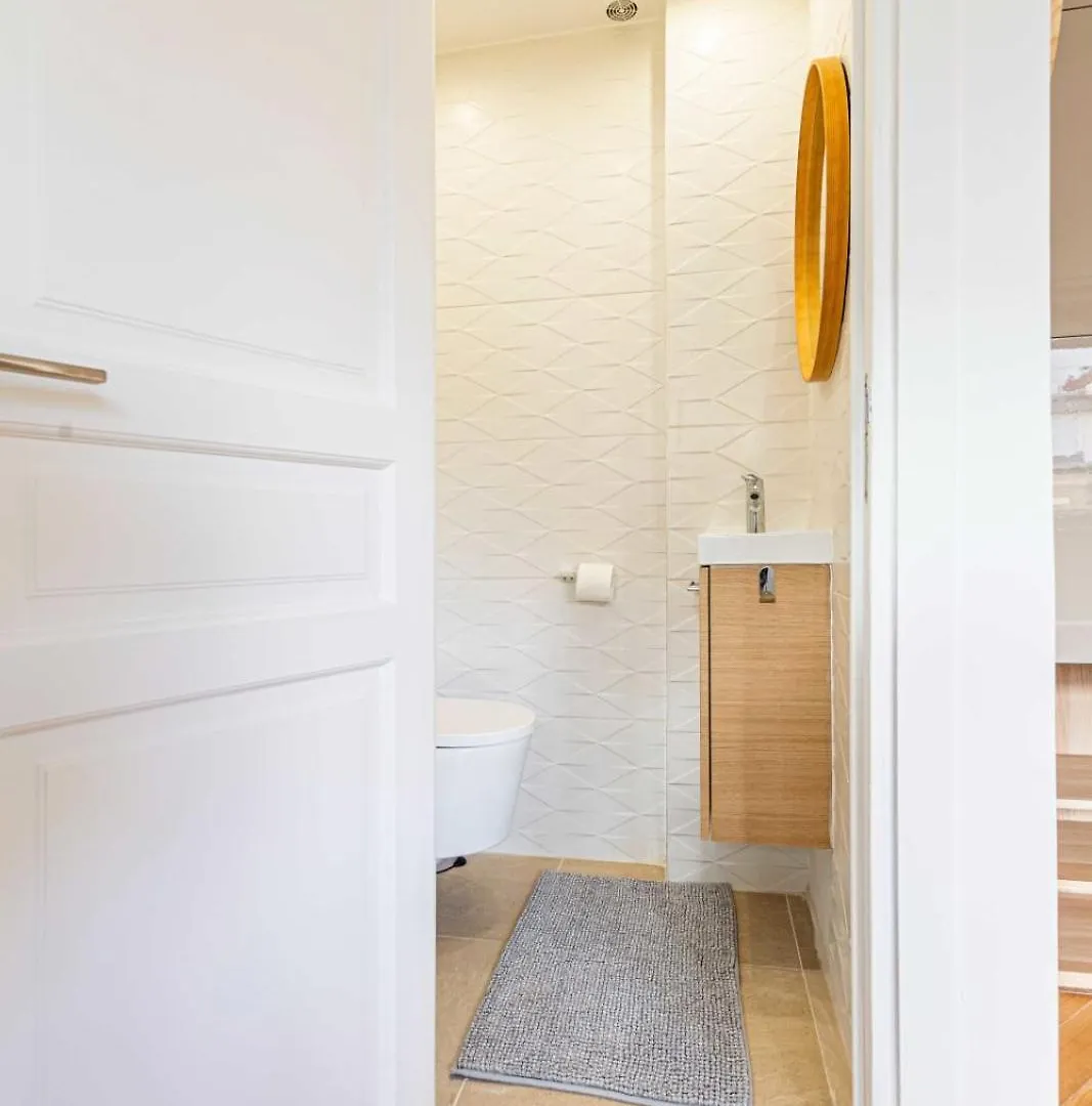 Superb Trocadero Eiffel Tower Apartment 巴黎