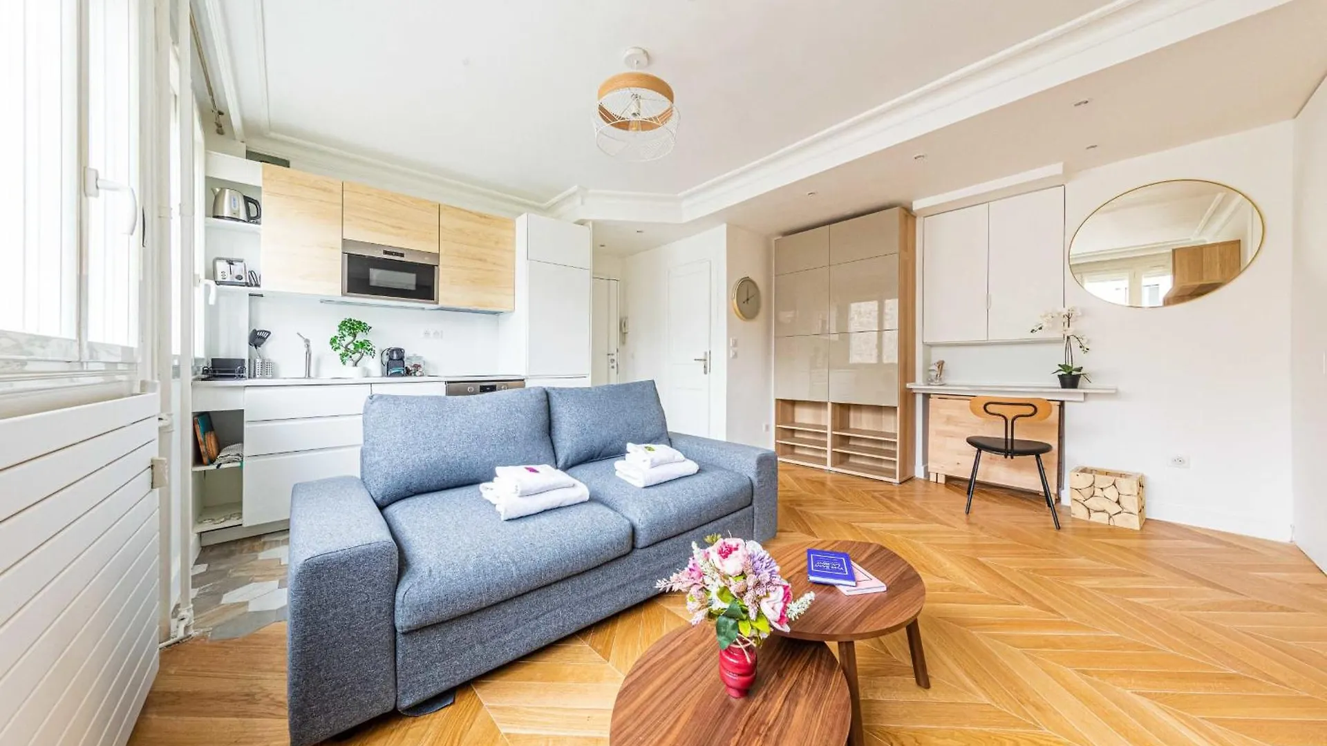 Superb Trocadero Eiffel Tower Apartment 巴黎